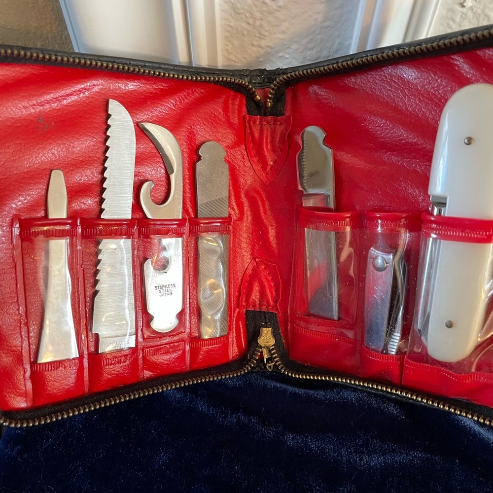 Coca Cola vintage pocket knife set